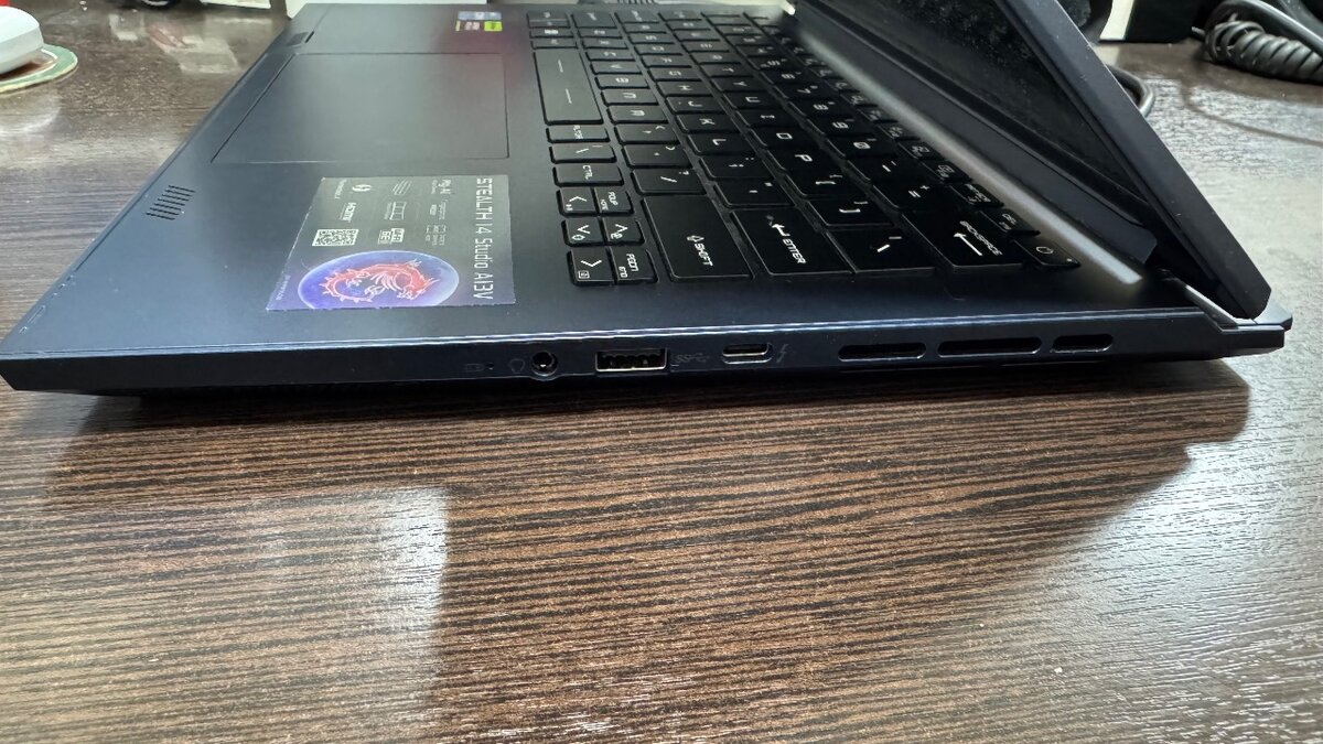 игровой ноутбук MSI Stealth 14