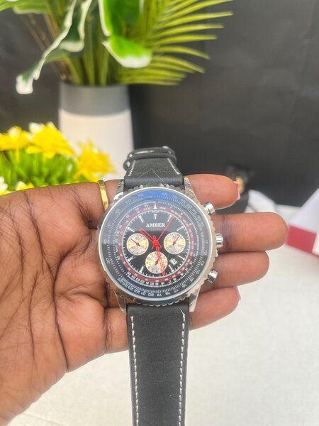 Montre Homme Élégante en Cuir