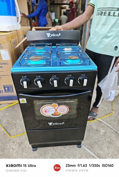 Cuisinière yucell 4 feu