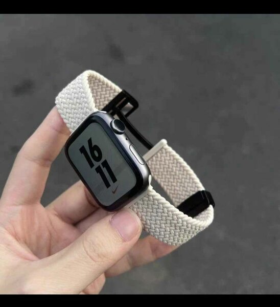 Montre intelligente élégante