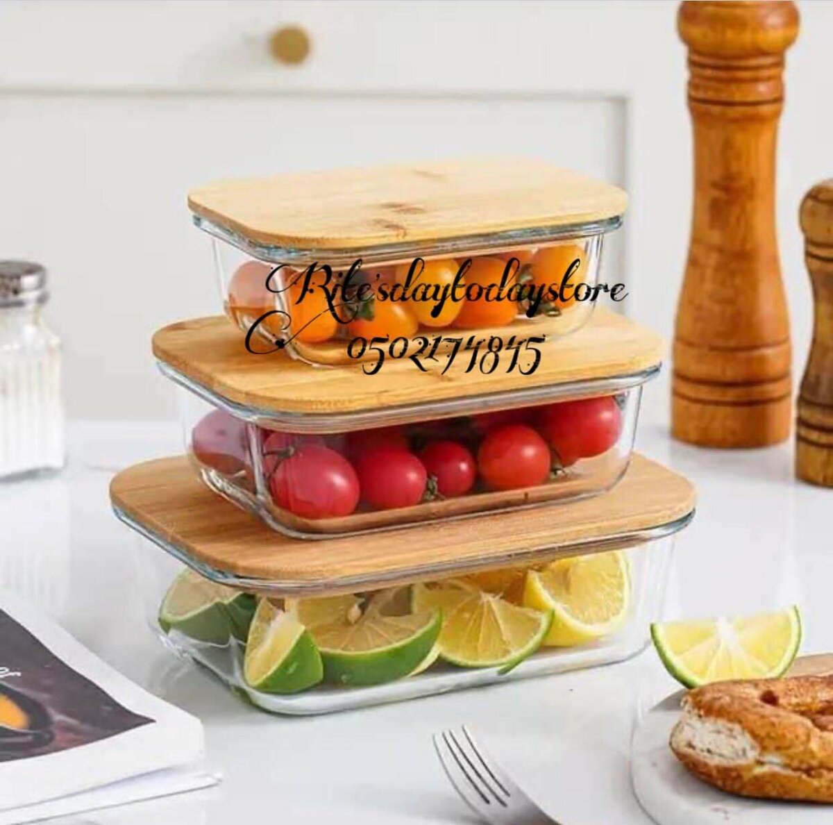 3 set Glass bowls with bamboo lids