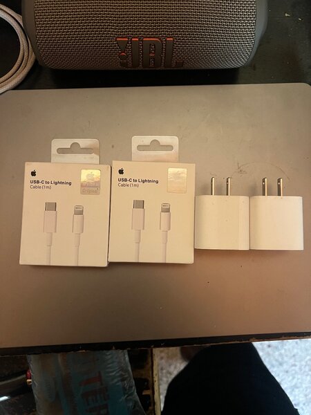 Original iPhone fast charger type c