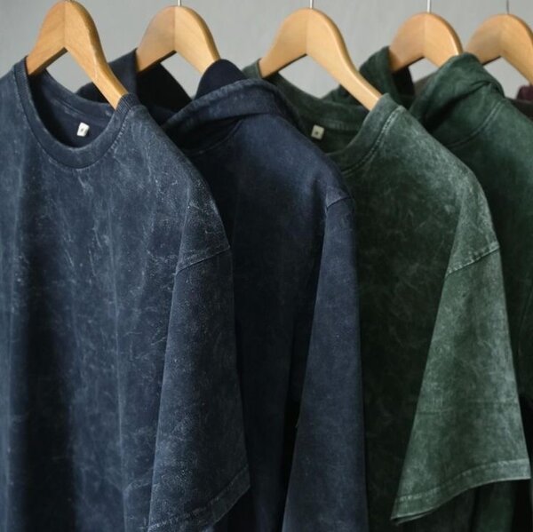 T-Shirts délavés tendance