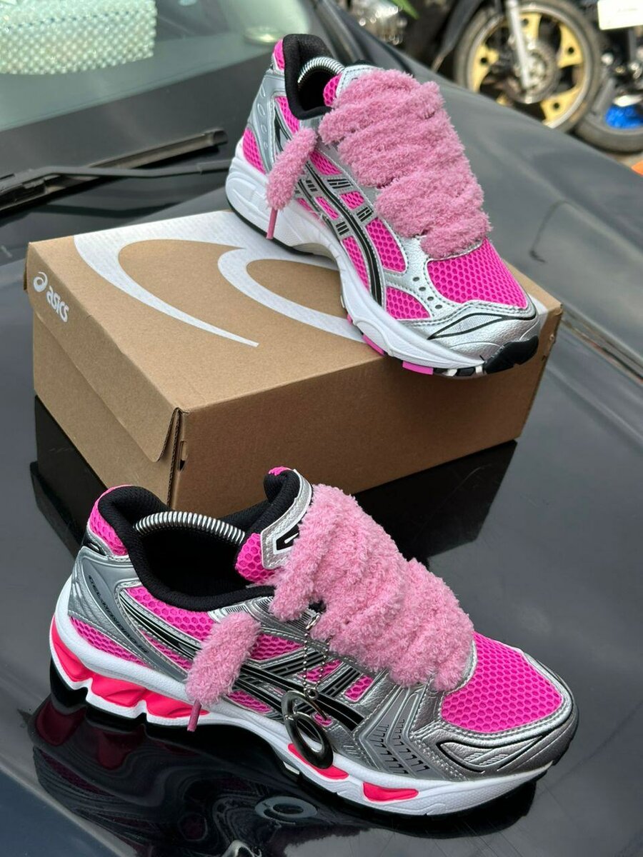 Baskets ASICS( hommes&femmes)