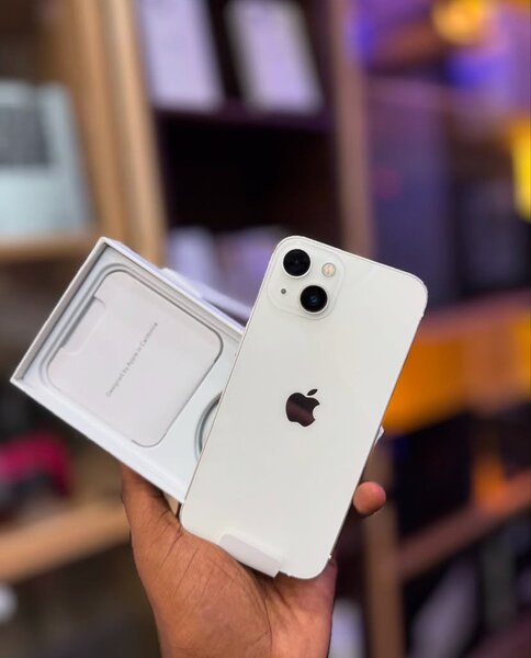 Apple IPhone 13 V 128gig V Factory unlocked V BH:100%