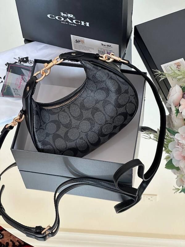 Sac à main Coach élégant