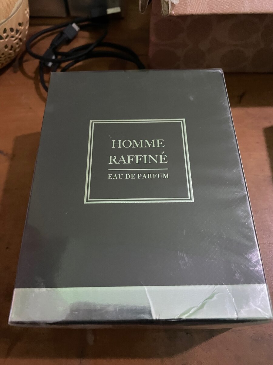 Homme Raffiné