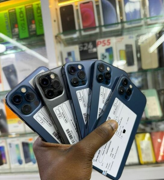 iPhone 12 Pro Max débloqué