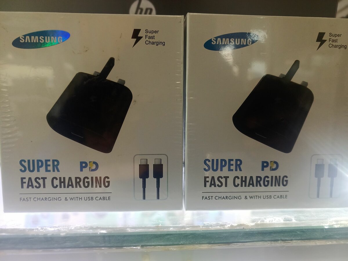 Samsung Type-C super fast charger