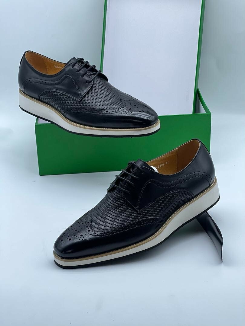 CLARKS EXECUTIVE CLASSIC