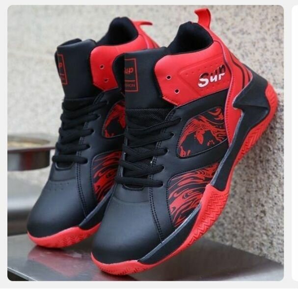 Baskets sport tendance rouge