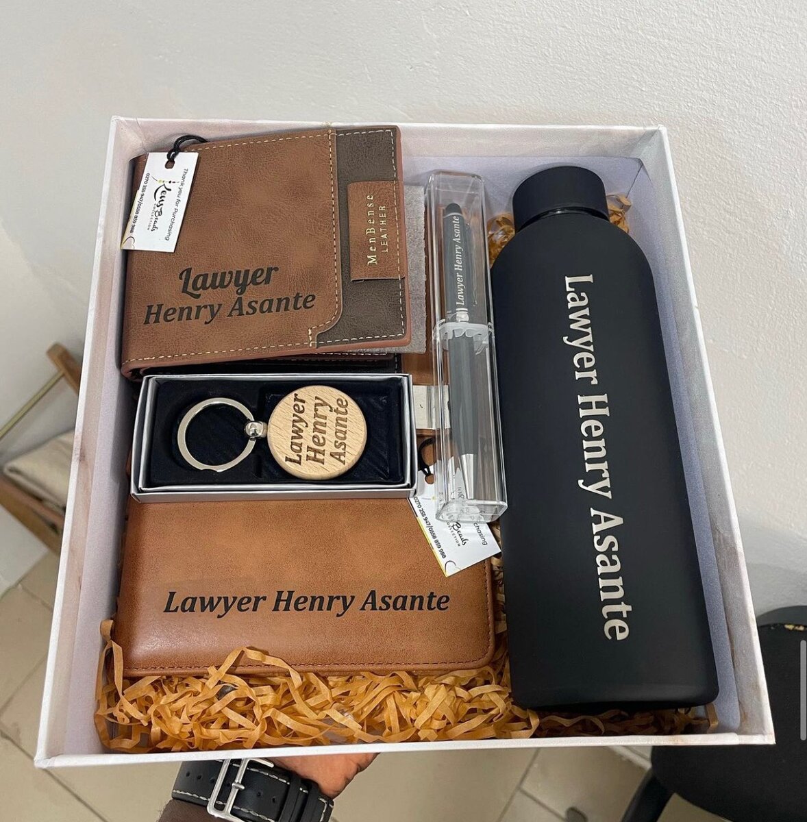 Customised gift Sets for men