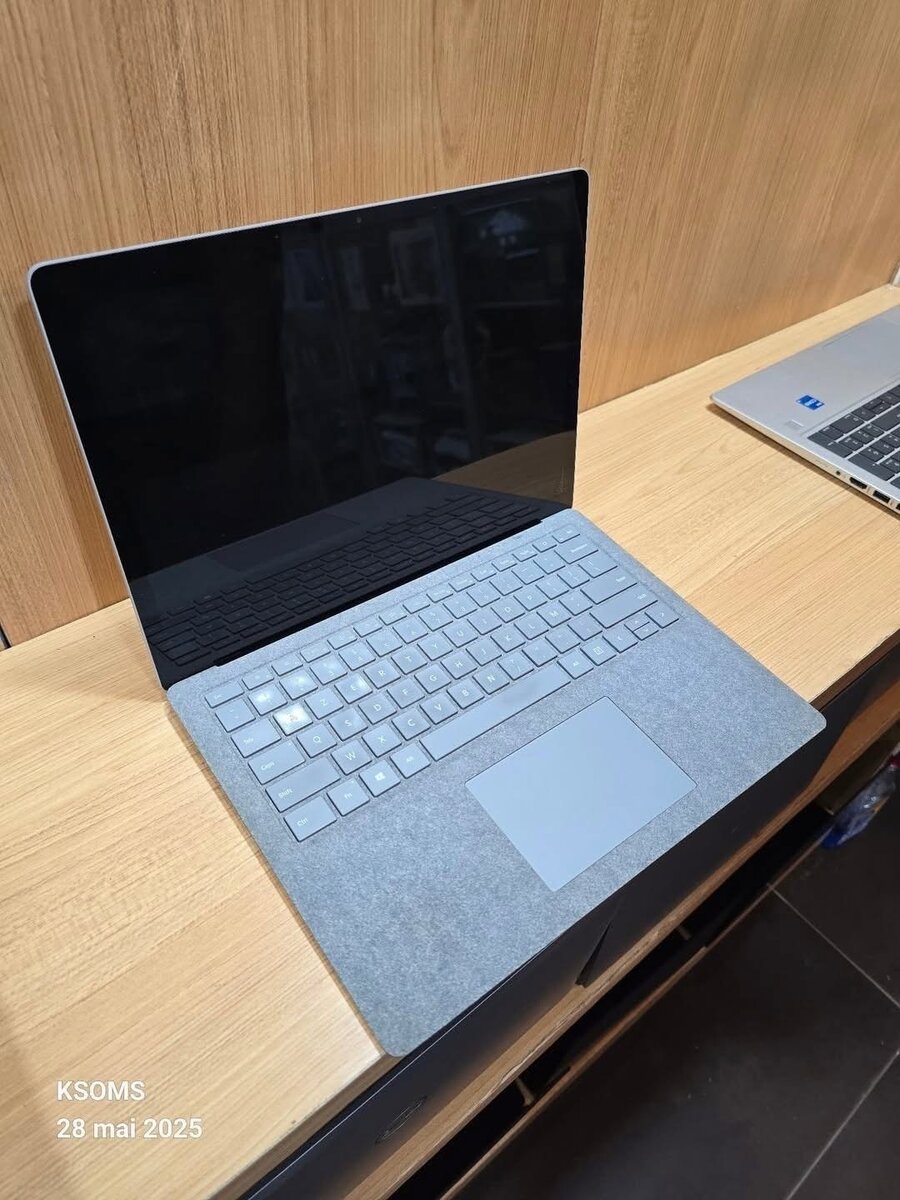 Ordinateur Portable Élégant