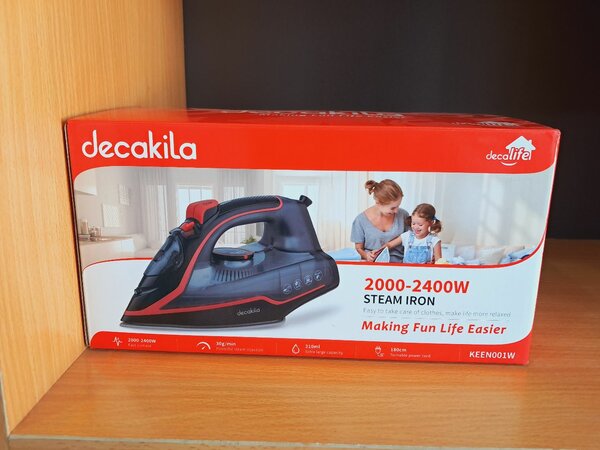 Smooth Ironing with Decakila steam iron
