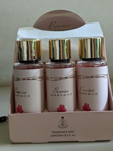 Berries weekend body mist