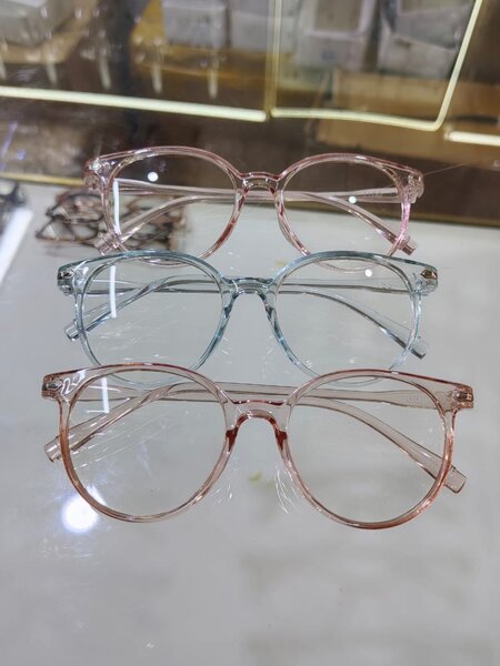 Lunettes de soleil UV400 élégantes