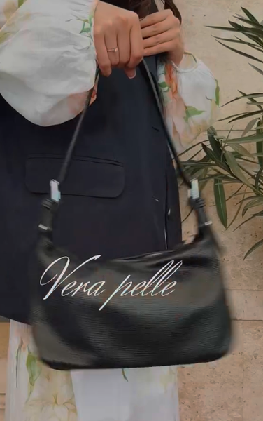 Модель выполнена с любовью ❤️из натуральной зернистой кожи 🌶Размер 26/15/9