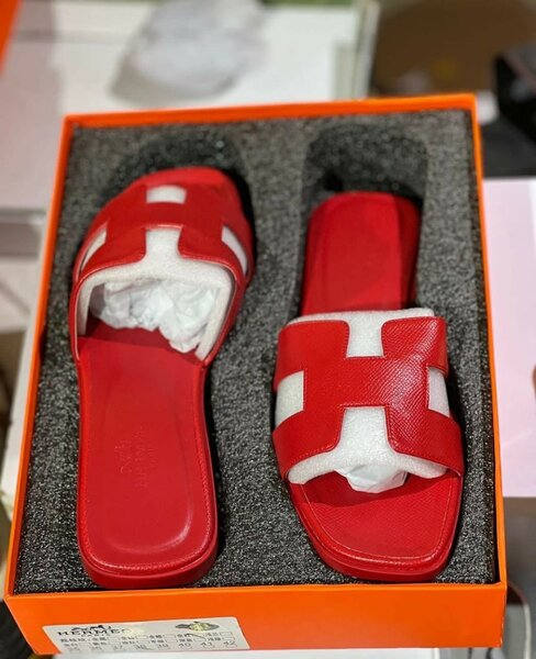 Sandales hermès