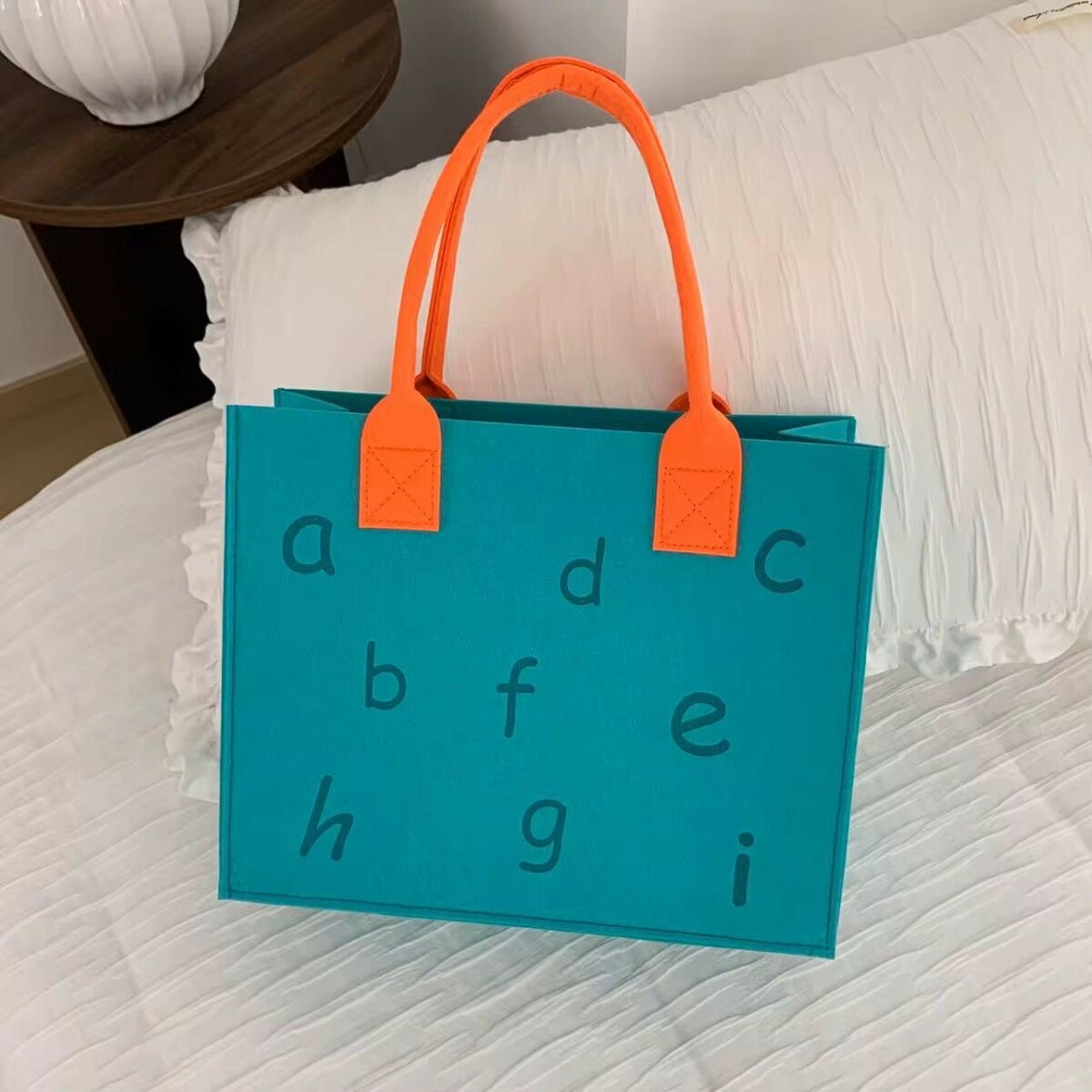 Sac fourre-tout coloré alphabet