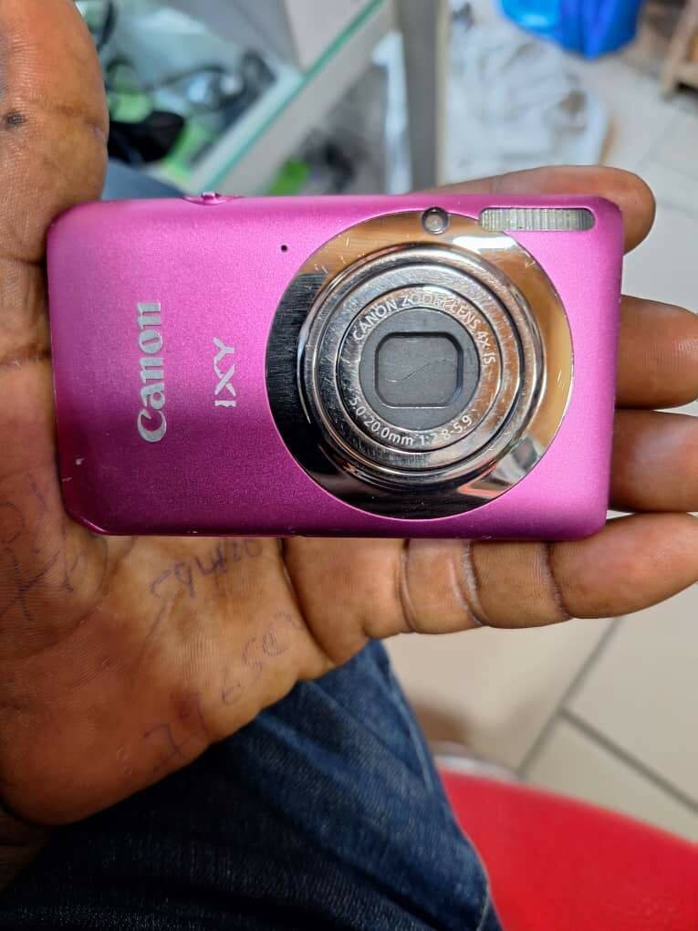 Appareil photo sony plus Nikon