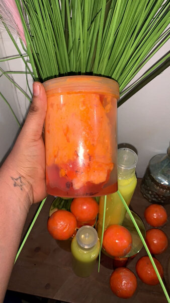 Jus d'agrumes frais et naturel