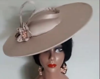 Women's headdress for a wedding celebration