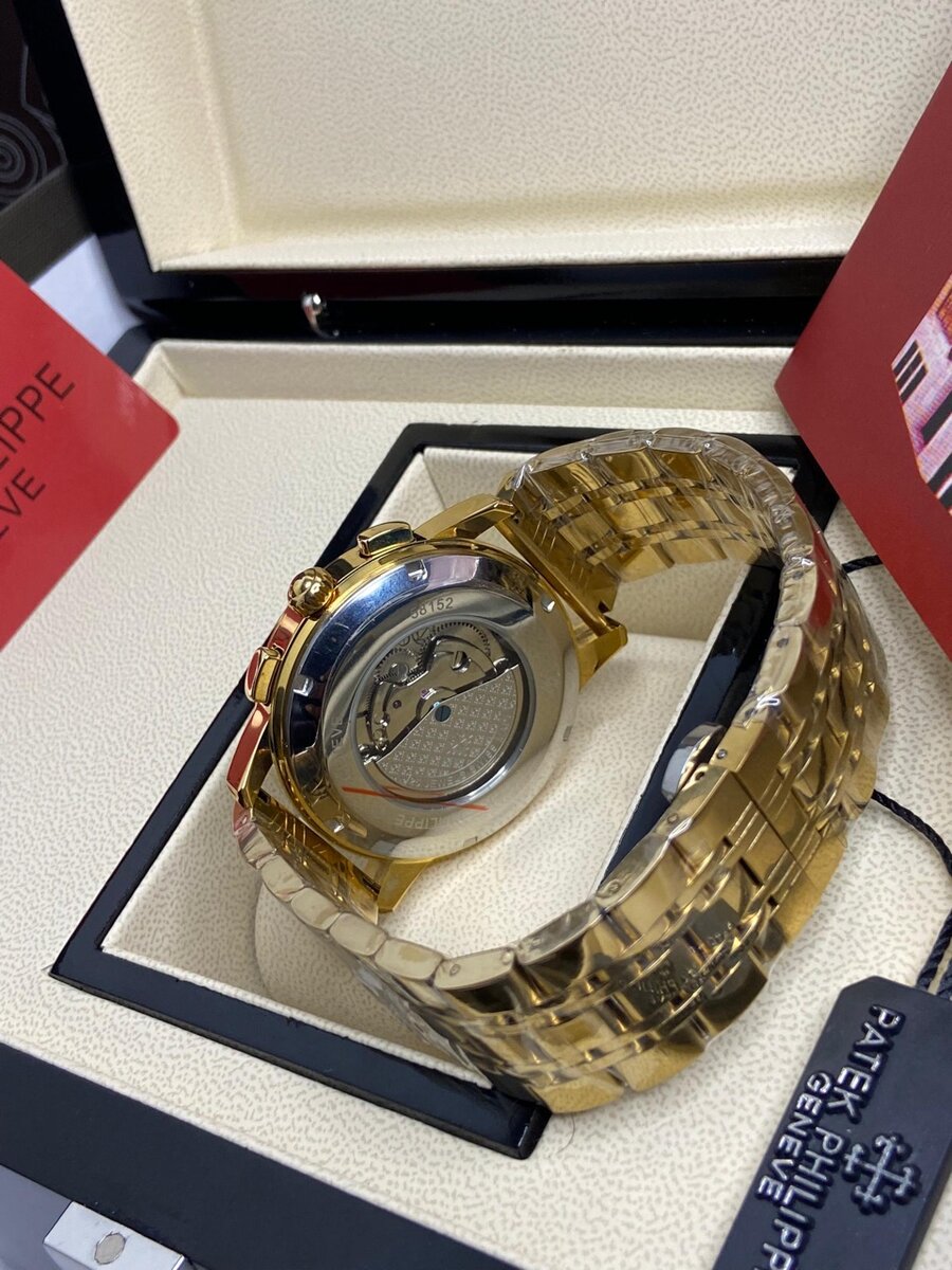 Versatile Patek Philippe Nautilus Watch