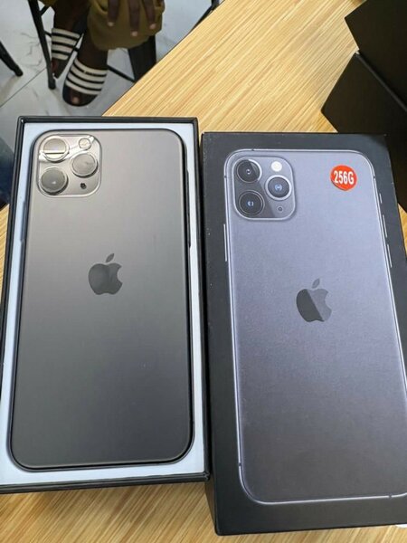 iPhone 11pro 256gb