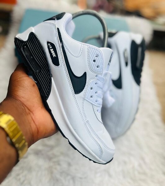 Chaussures Air Max blanches