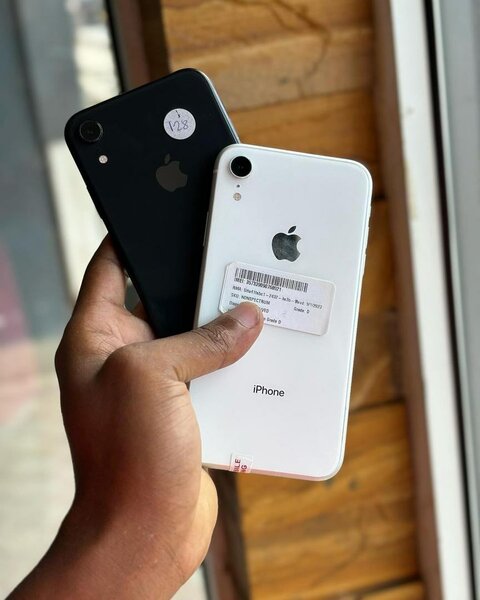 iPhone XR