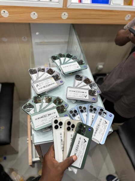 iPhone 13 Pro Casi neuf