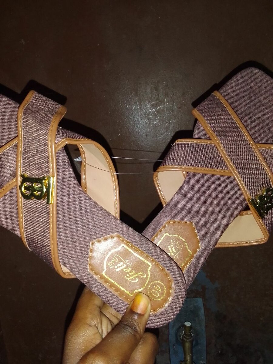 Sandales à glissière élégantes