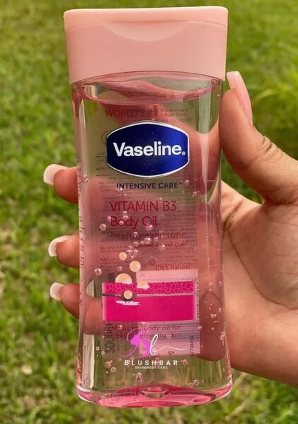 Huile Corps Vitamine B3 Vaseline