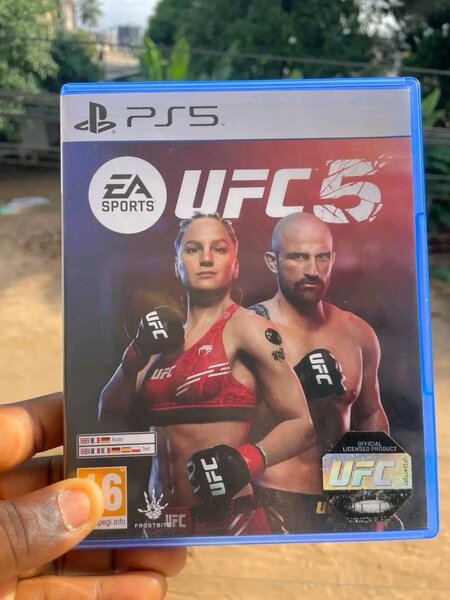 Jeu PS5 UFC 5 EA Sports