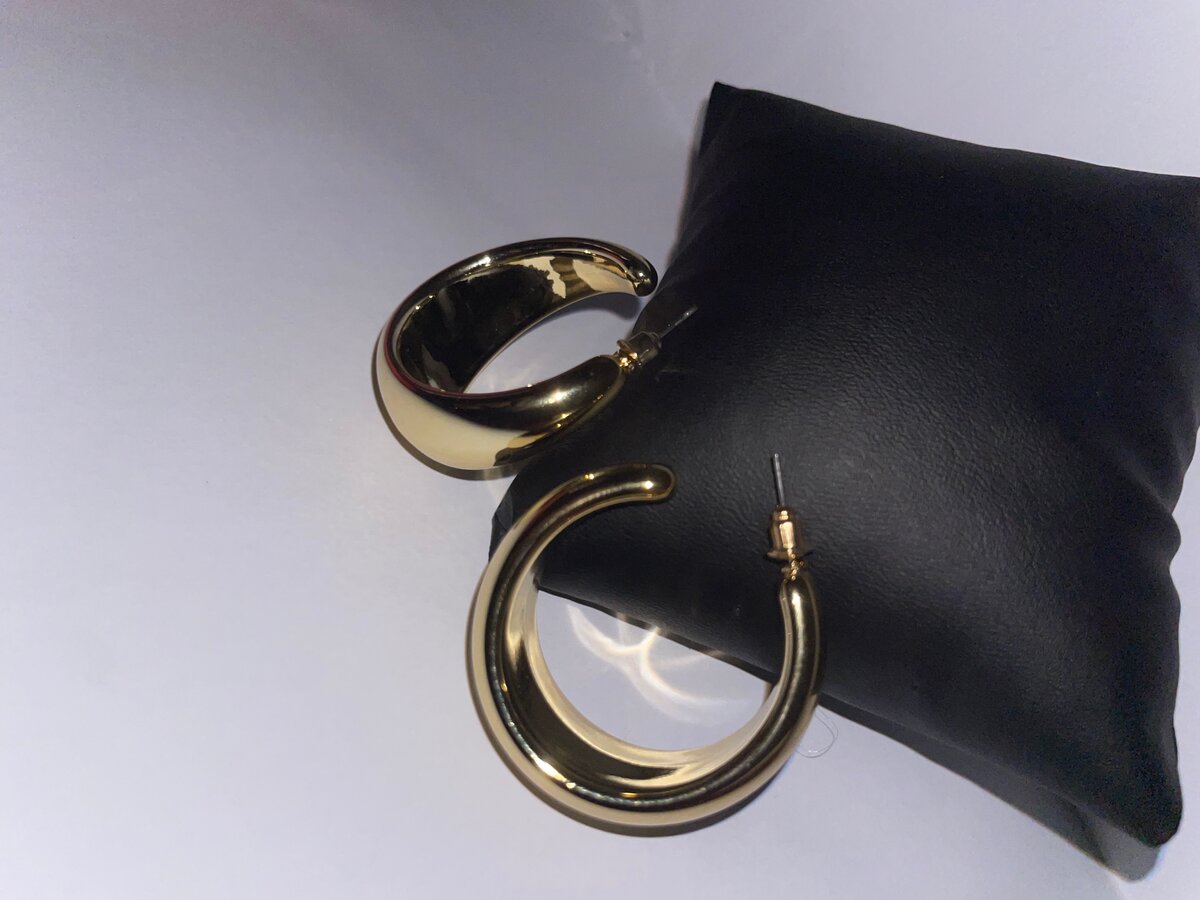 Boucles d'oreilles créoles dorées