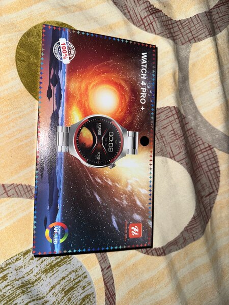 Montre connectée Watch 4 Pro +