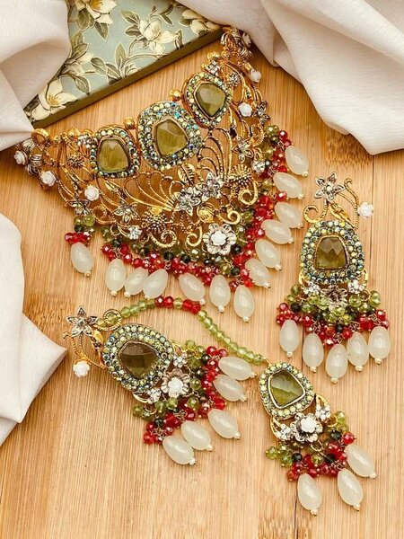 Beautiful kundan Set