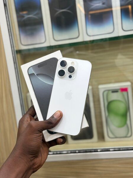 iPhone 16 Pro Blanc 128G