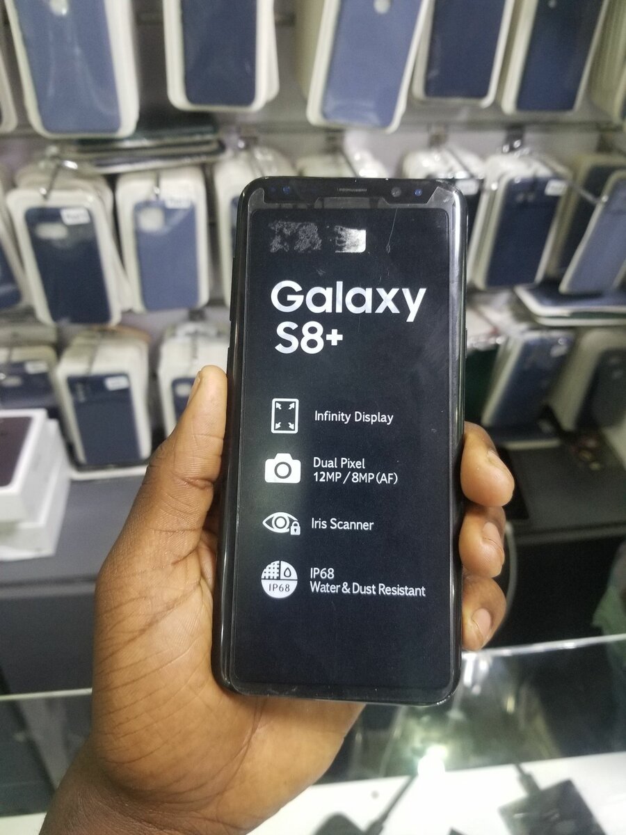 Sumsung s8+