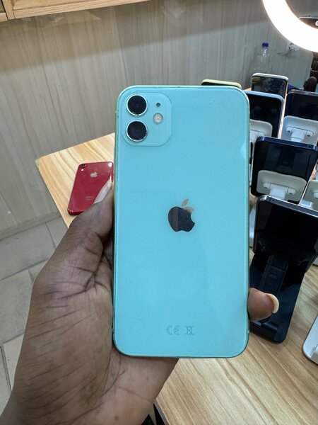 iPhone 11 second mains