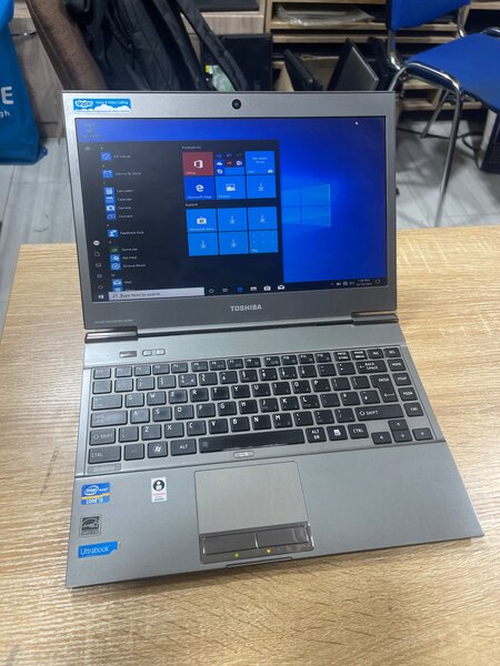 Toshiba Satellite