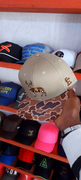 Casquettes de mode neuves