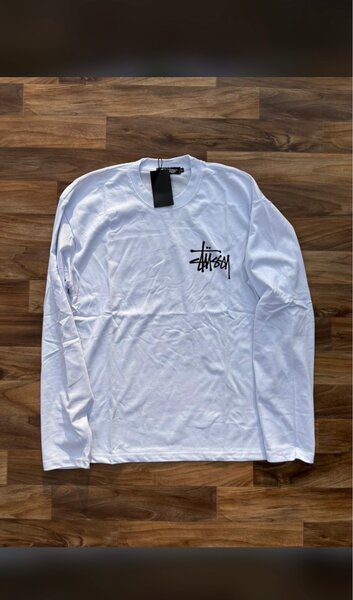 T-shirt blanc à manches longues