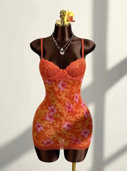 Robe dentelle imprimée floral