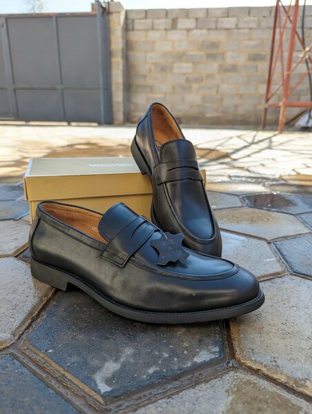 Clarks pure leather shoes