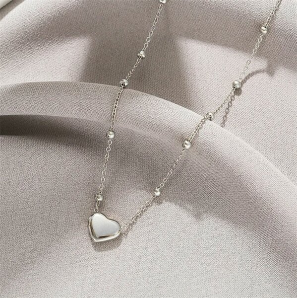 Elegant Heart Pendant Necklace