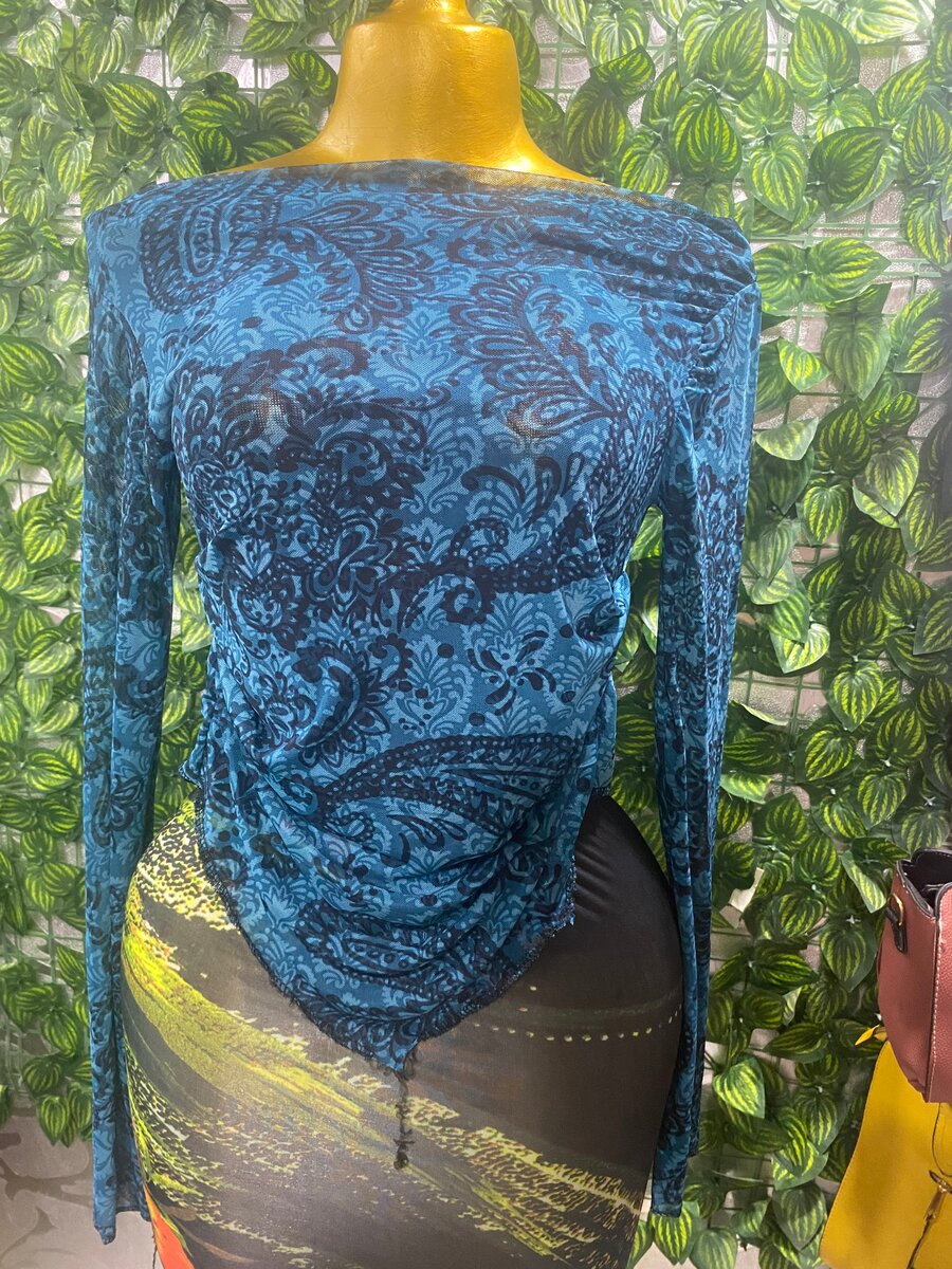 Haut asymétrique chic