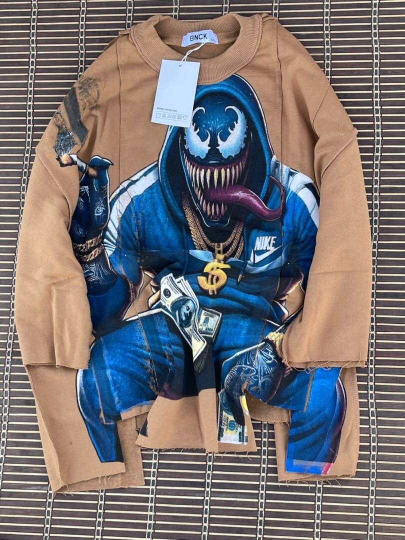 Sweatshirt graphique stylé