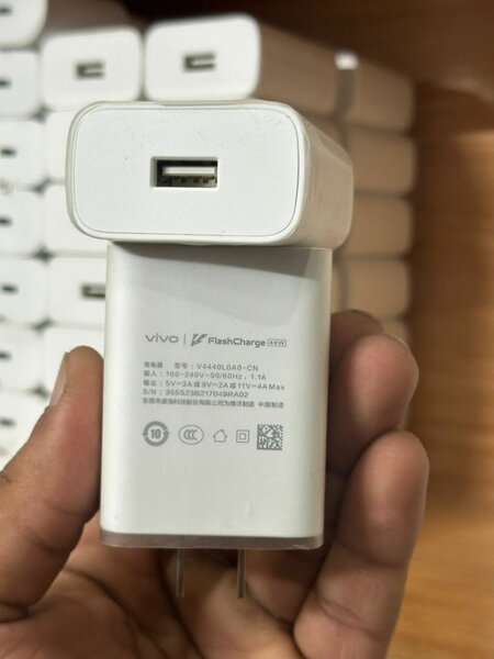 Vivo 44watt original charger