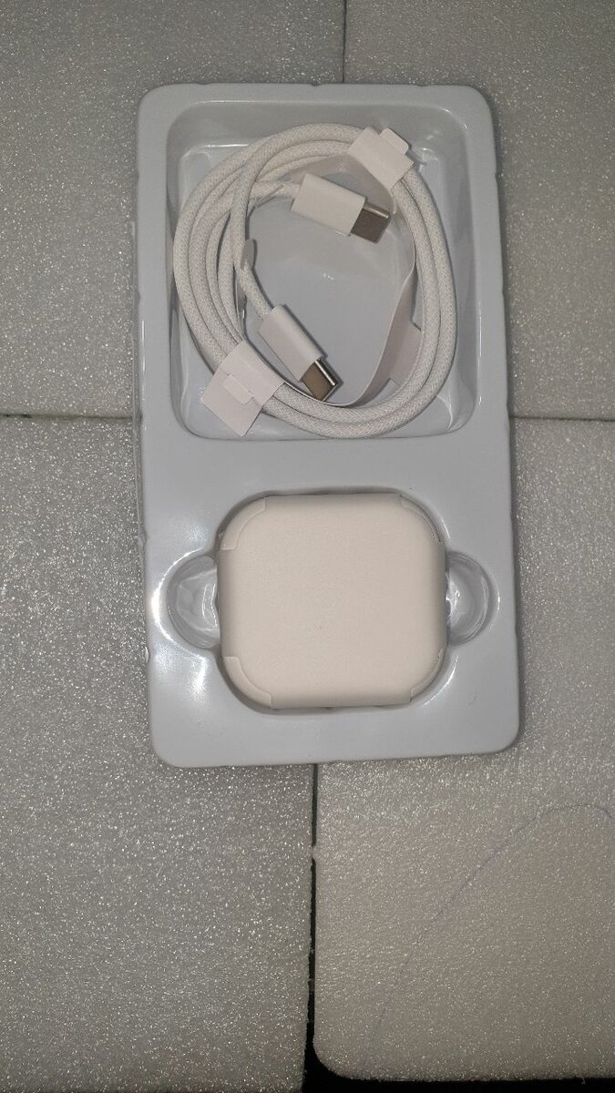 15 pro max charger 35 usb-c Power adapter apple